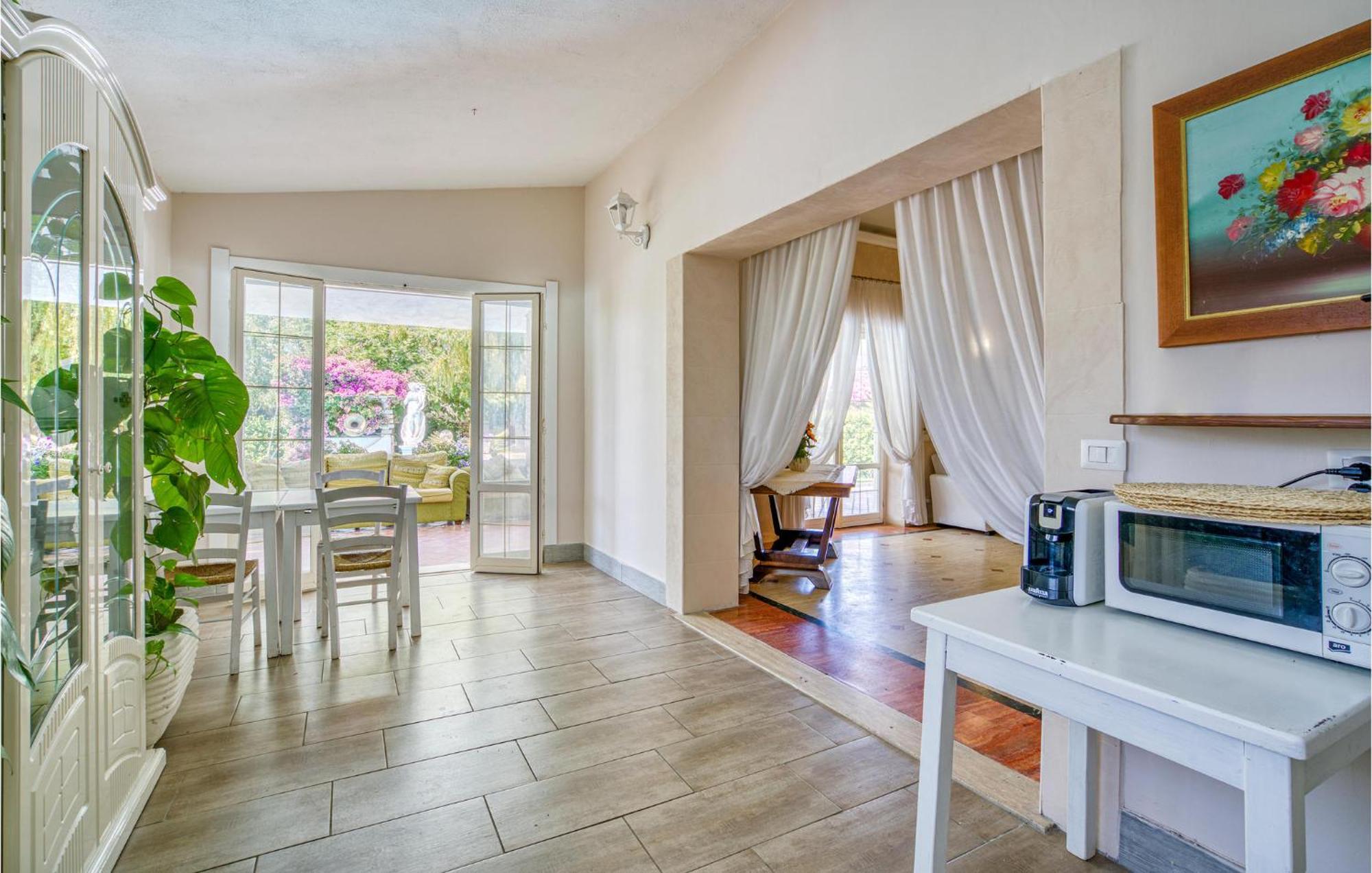 Beautiful Home In Fiumicino With Wifi Buitenkant foto