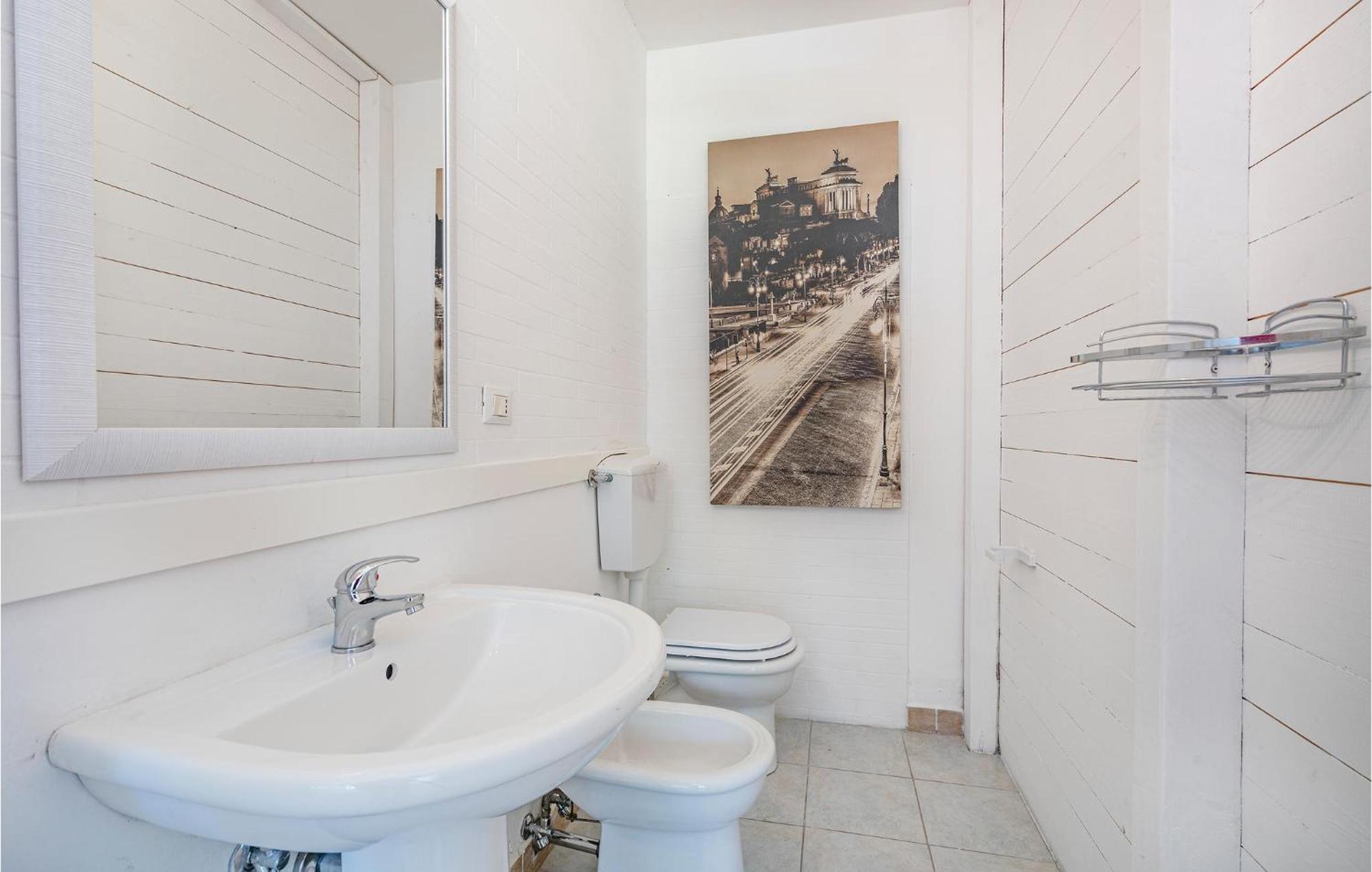 Beautiful Home In Fiumicino With Wifi Buitenkant foto