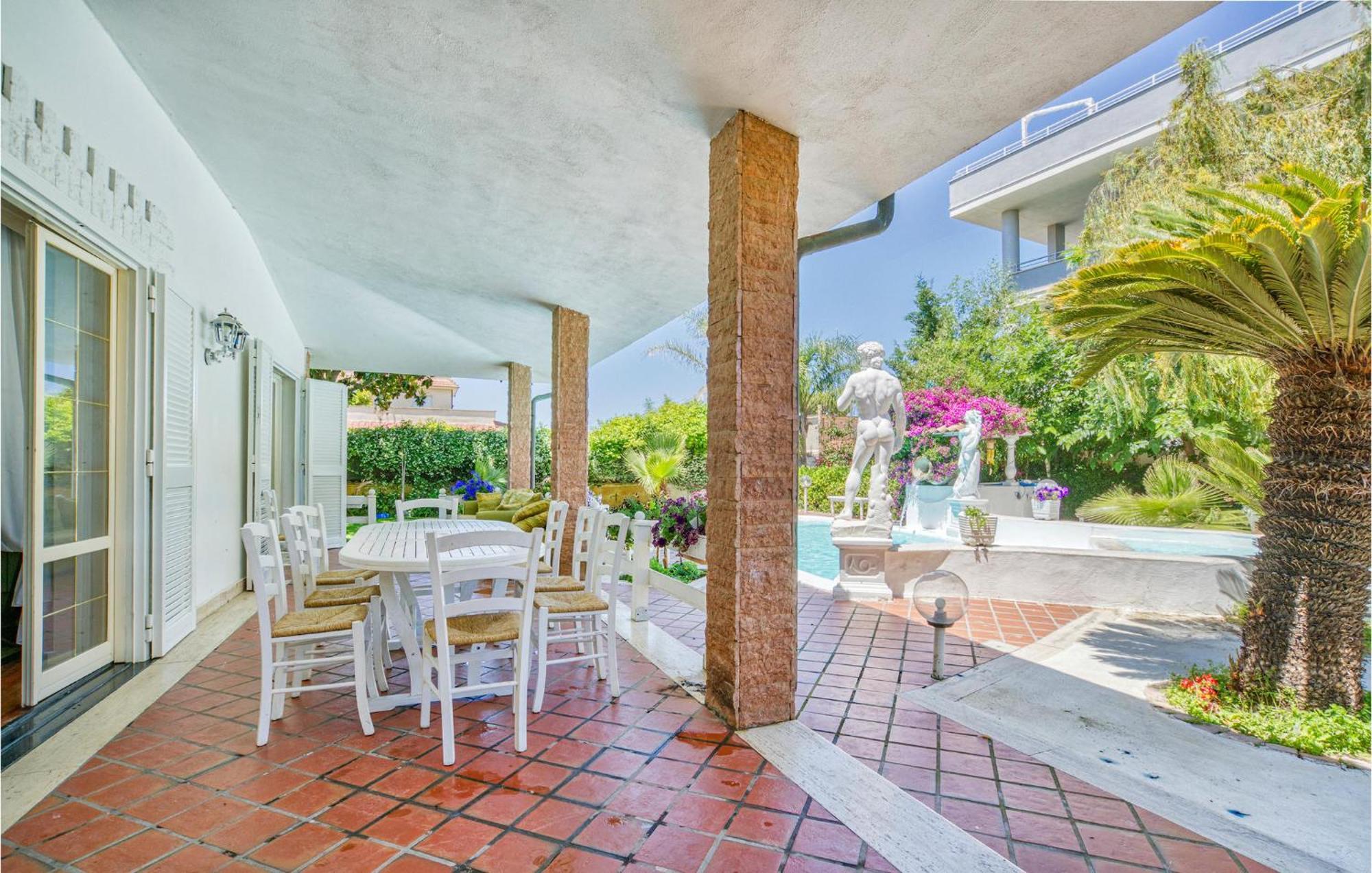 Beautiful Home In Fiumicino With Wifi Buitenkant foto