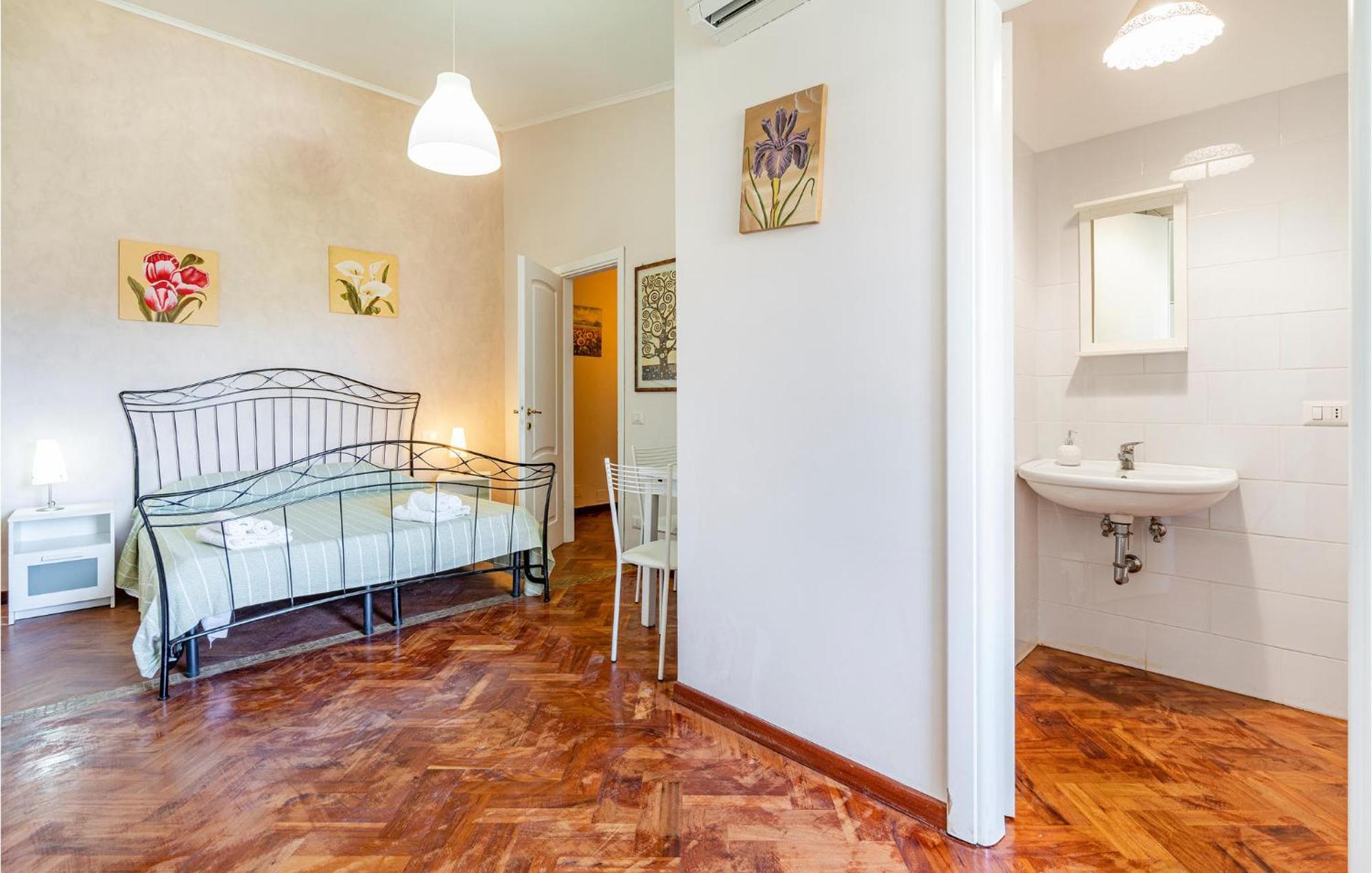 Beautiful Home In Fiumicino With Wifi Buitenkant foto